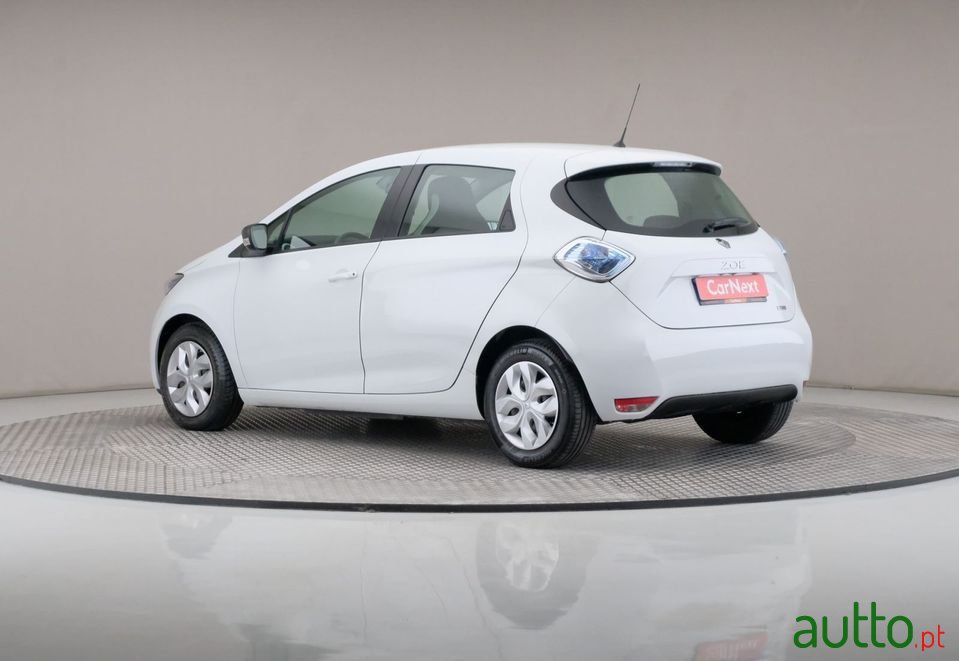2018' Renault Zoe photo #2