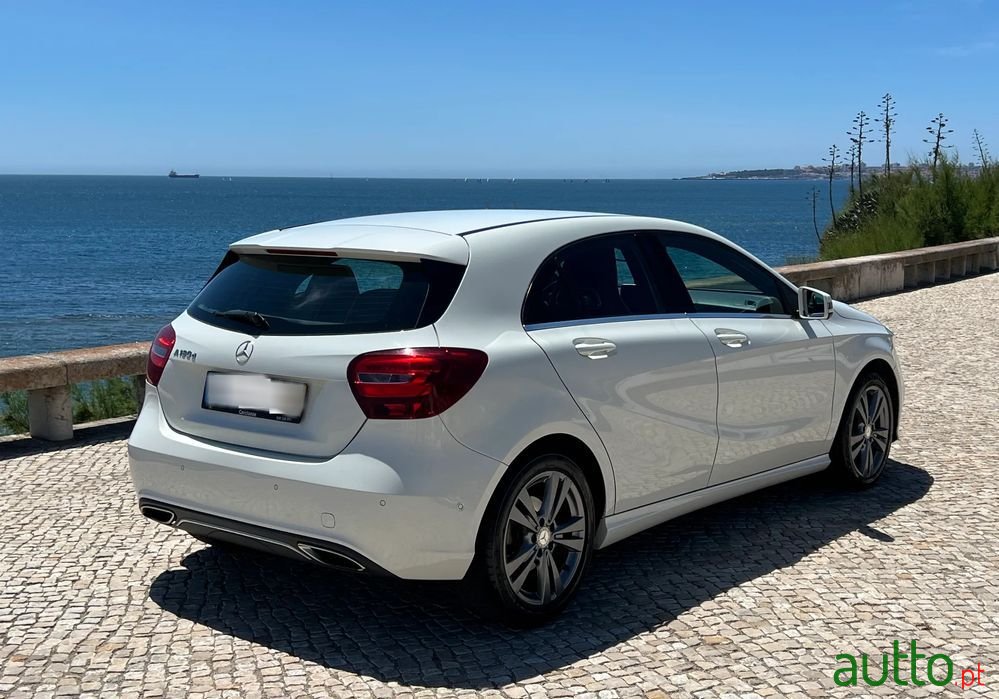 2016' Mercedes-Benz A 180 photo #1