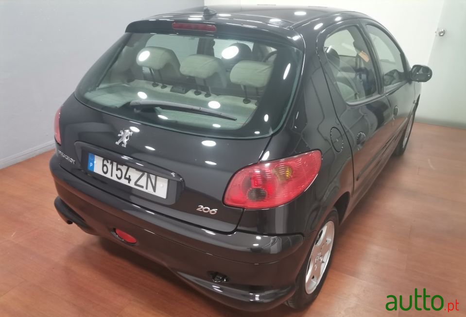 2005' Peugeot 206 photo #4