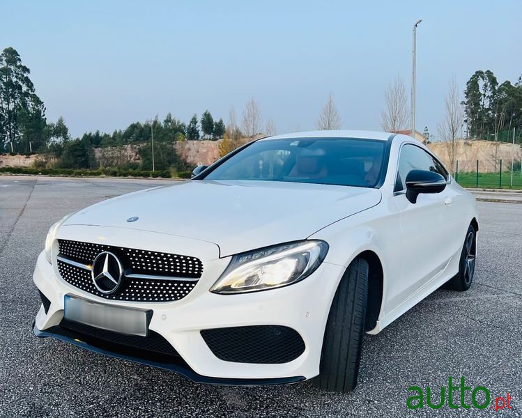 2016' Mercedes-Benz Classe C D Aut. photo #2