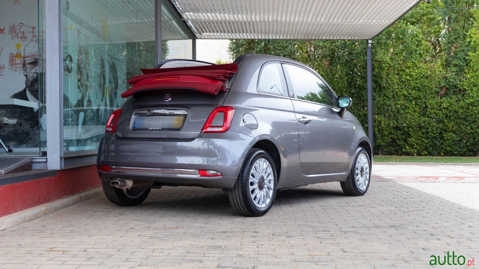 2019' Fiat 500C photo #4