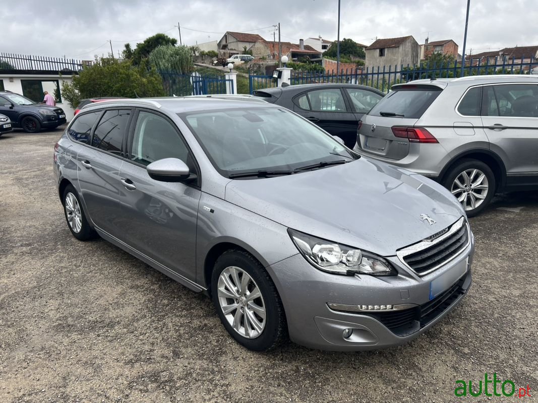 2016' Peugeot 308 Sw photo #3