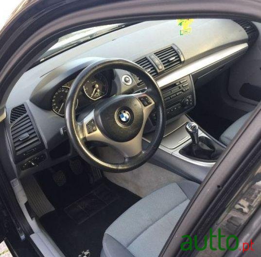 2005' BMW 120 photo #3