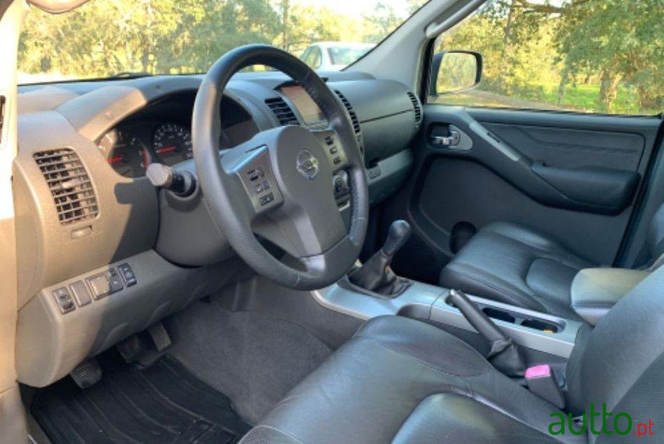 2007' Nissan Navara D40 Pillot Edition photo #4