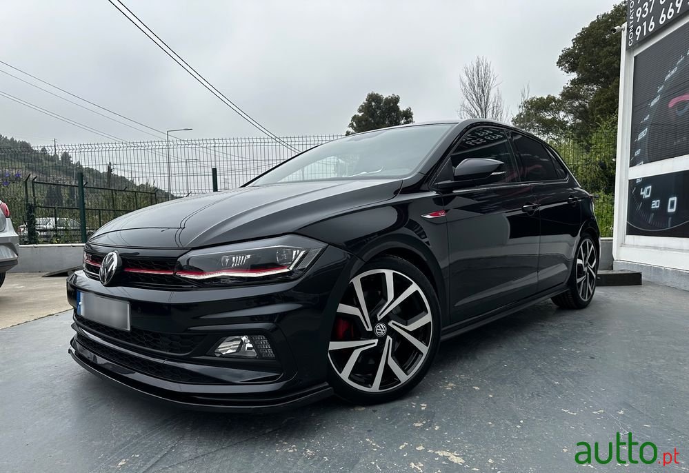 2020' Volkswagen Polo 2.0 Tsi Gti Dsg photo #3
