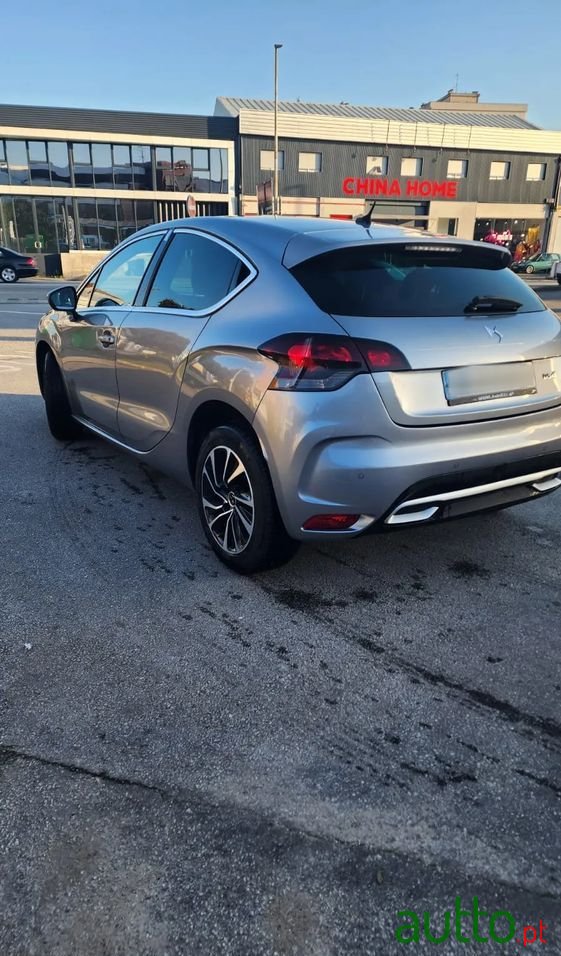 2016' DS Automobiles Ds4 photo #3