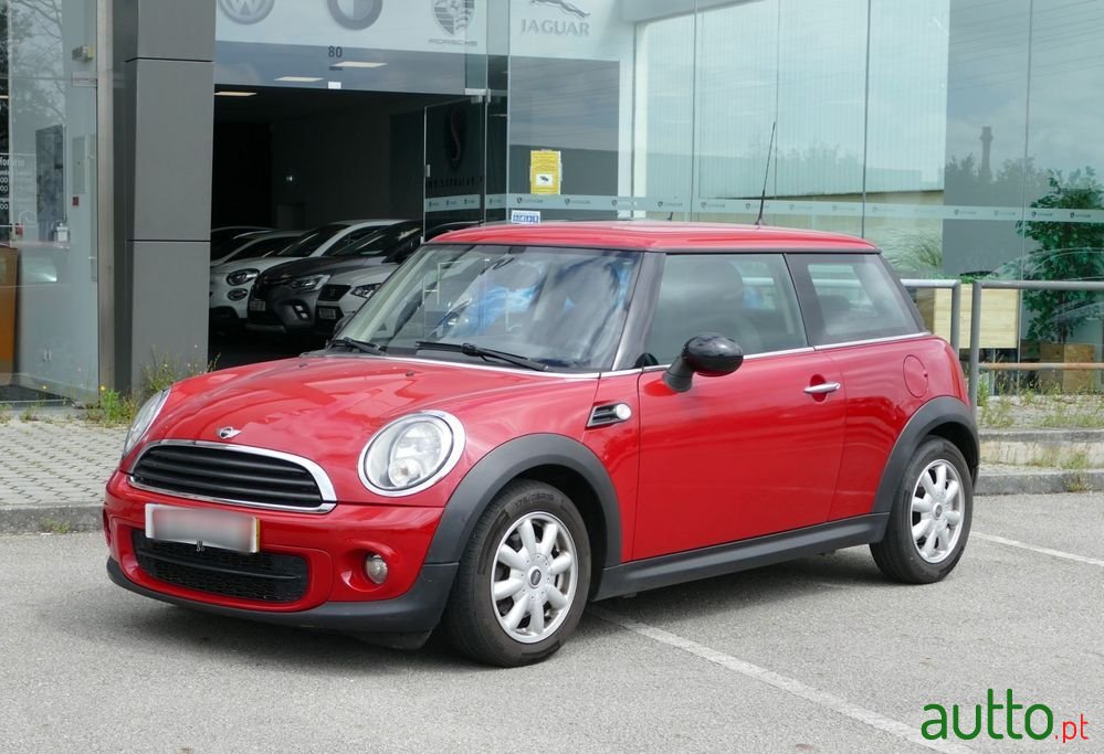 2011' MINI One D photo #1