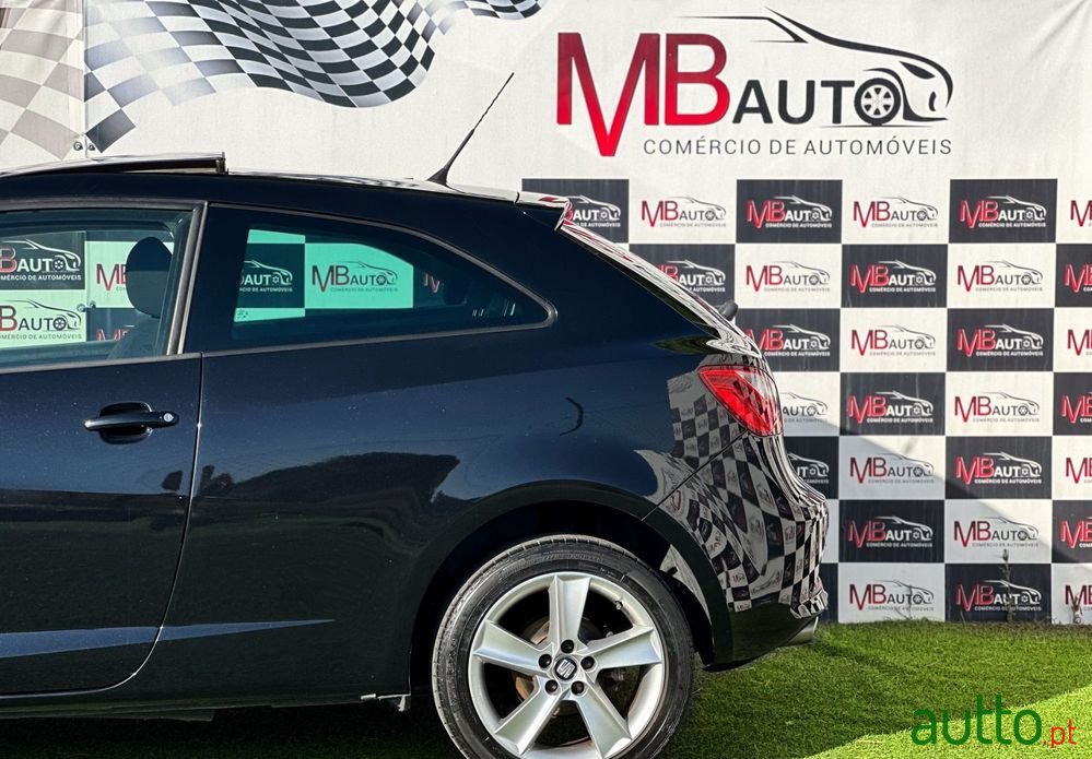 2014' SEAT Ibiza Sc 1.6 Tdi Fr photo #4