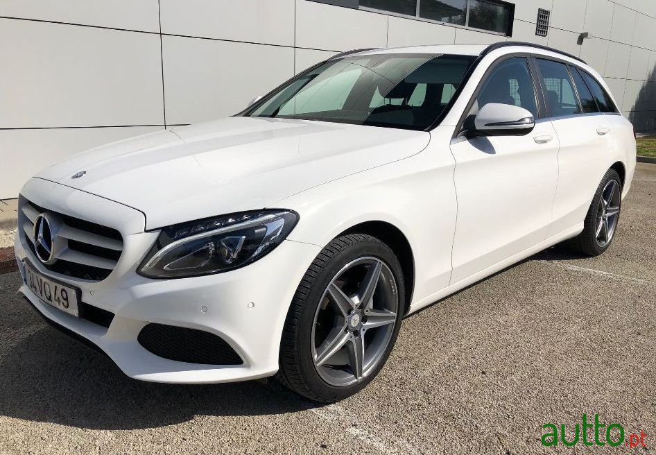 2017' Mercedes-Benz 180 photo #1