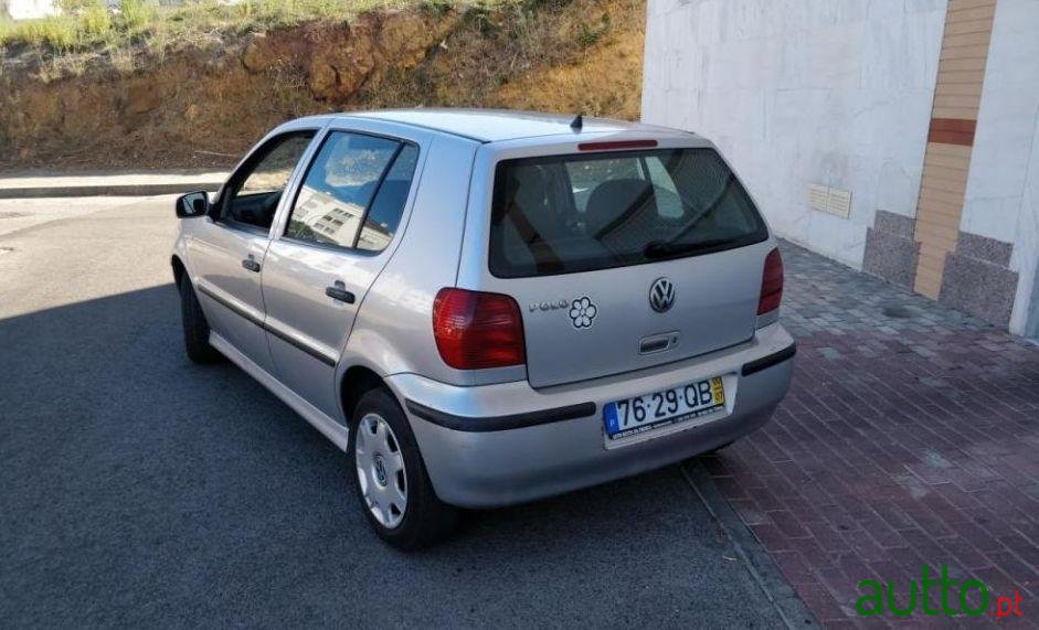 2000' Volkswagen Polo 1.0 Confortline Ta photo #2