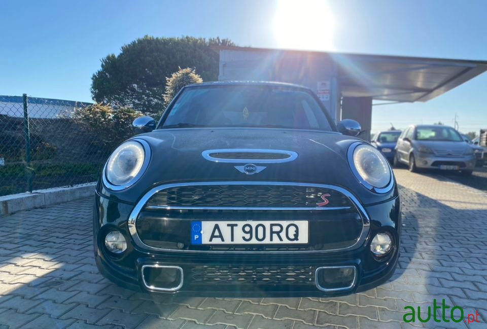 2016' MINI Cooper photo #2