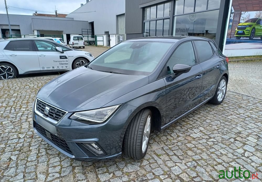 2023' SEAT Ibiza 1.0 Tsi Fr photo #3