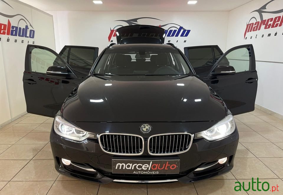 2012' BMW 318 photo #5