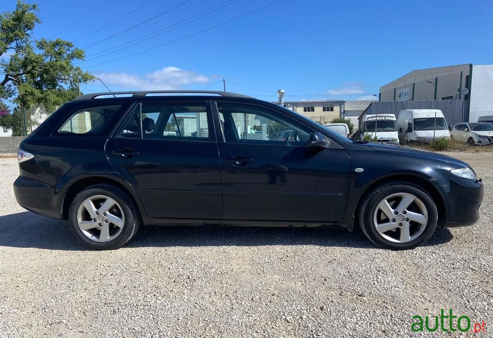 2004' Mazda 6 Sw photo #3