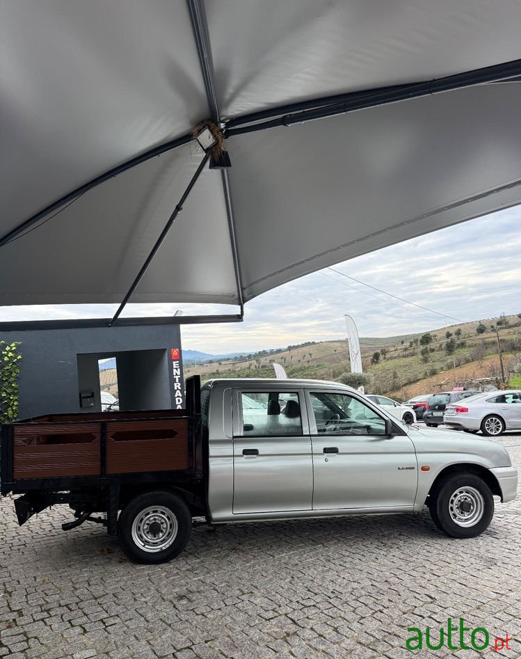 1999' Mitsubishi L200 2.5 D Cd photo #3