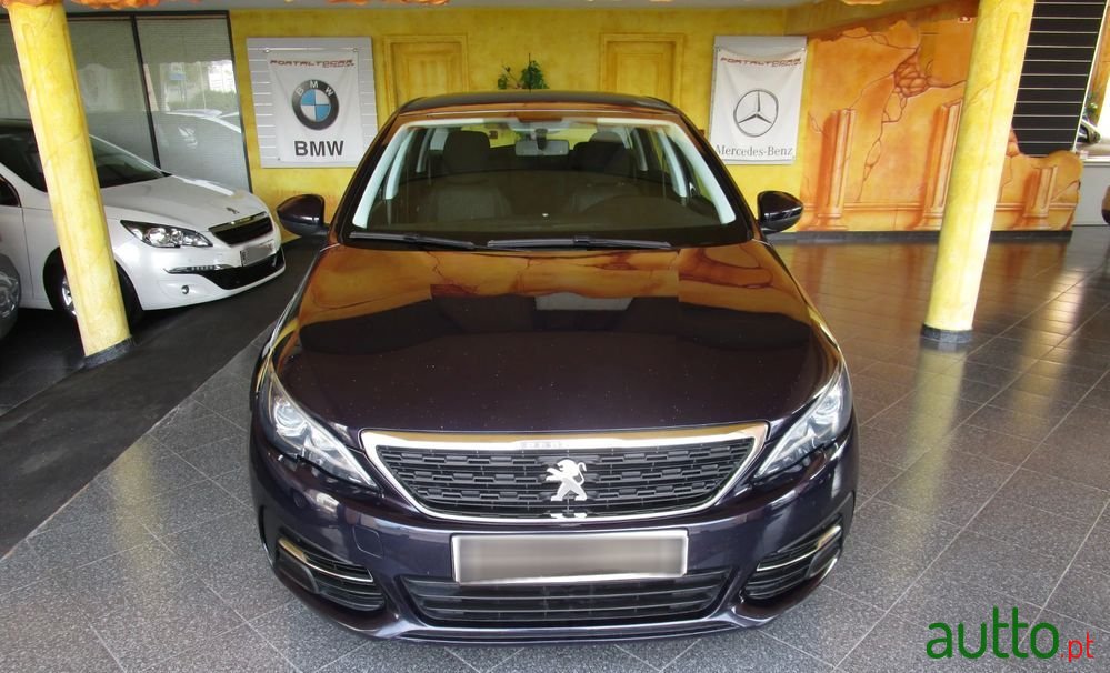 2017' Peugeot 308 Sw photo #3