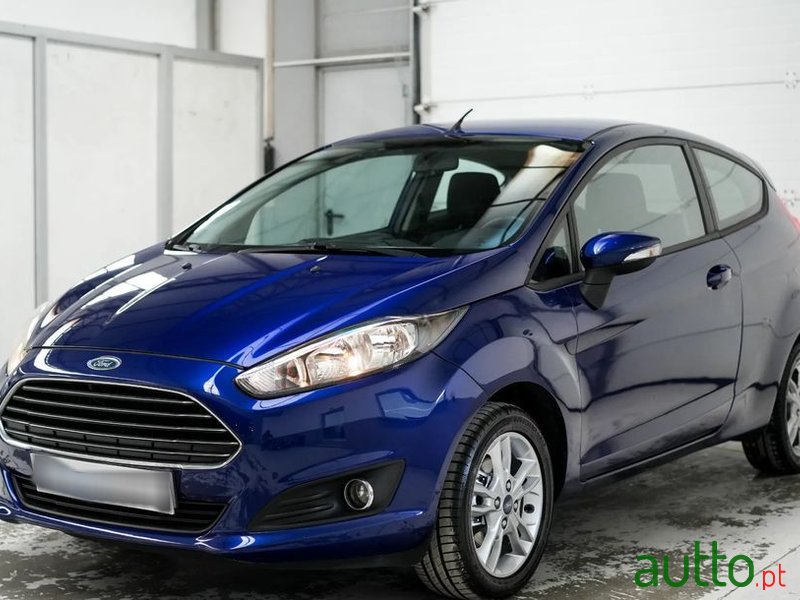 2014' Ford Fiesta photo #1