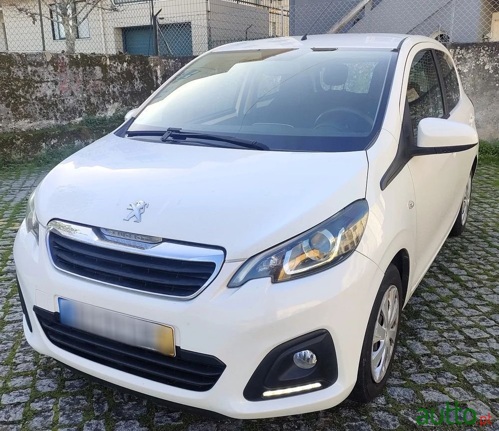 2014' Peugeot 108 1.0 Vti Active photo #2