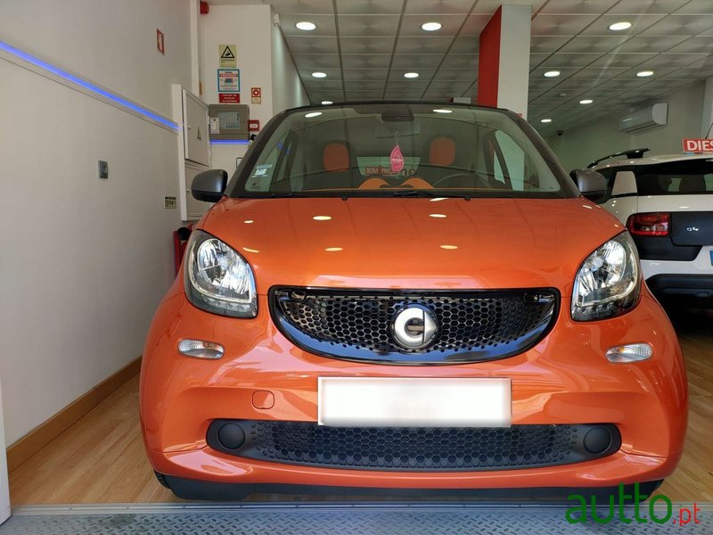 2017' Smart Fortwo photo #3