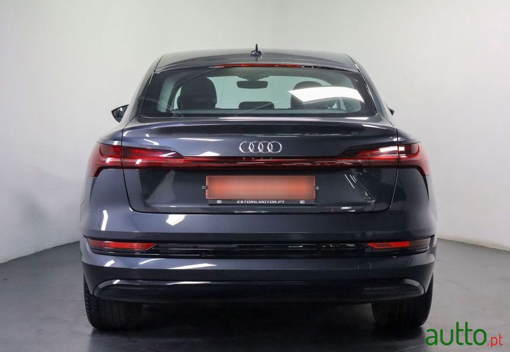 2021' Audi e-tron Sportback photo #4