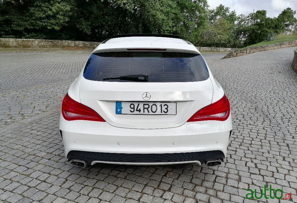 2015' Mercedes-Benz Cla-200 photo #6