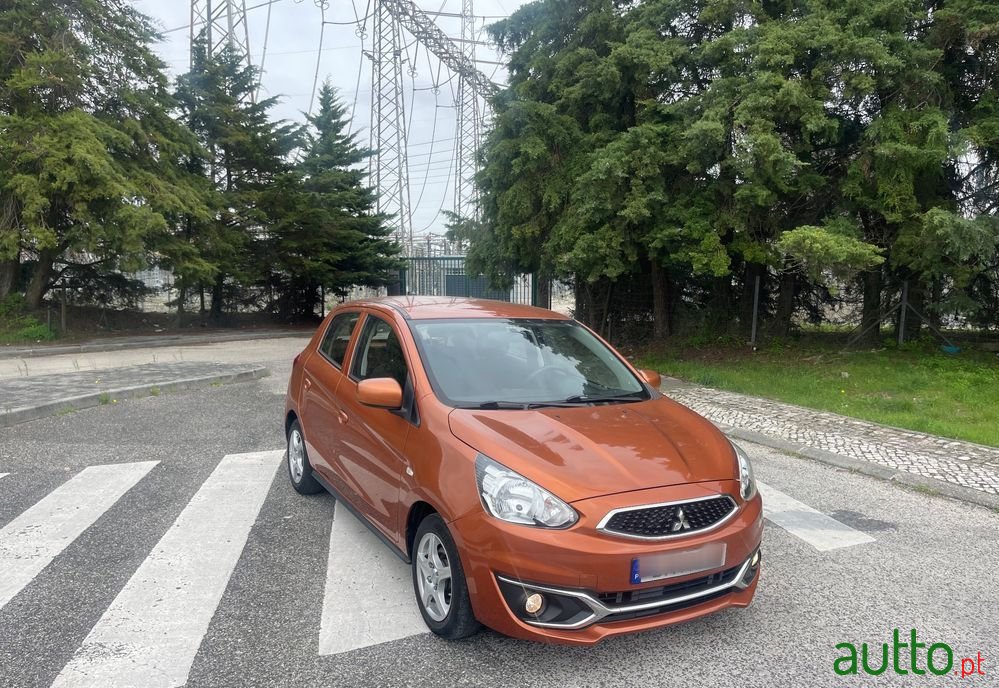 2018' Mitsubishi Space Star 1.0 Active photo #2