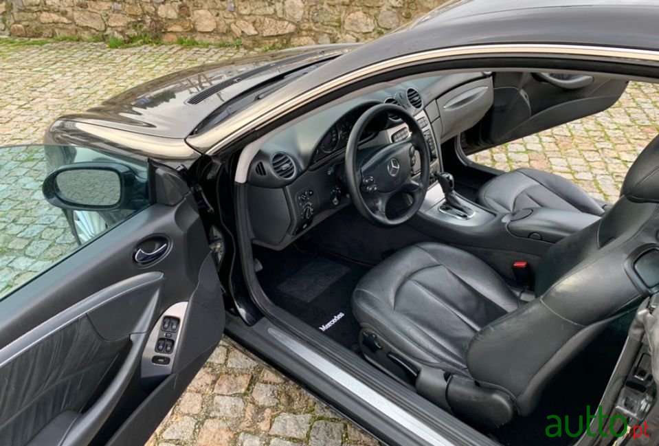 2005' Mercedes-Benz Clk-270 photo #4