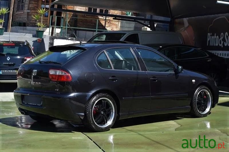 2002' SEAT Leon photo #6