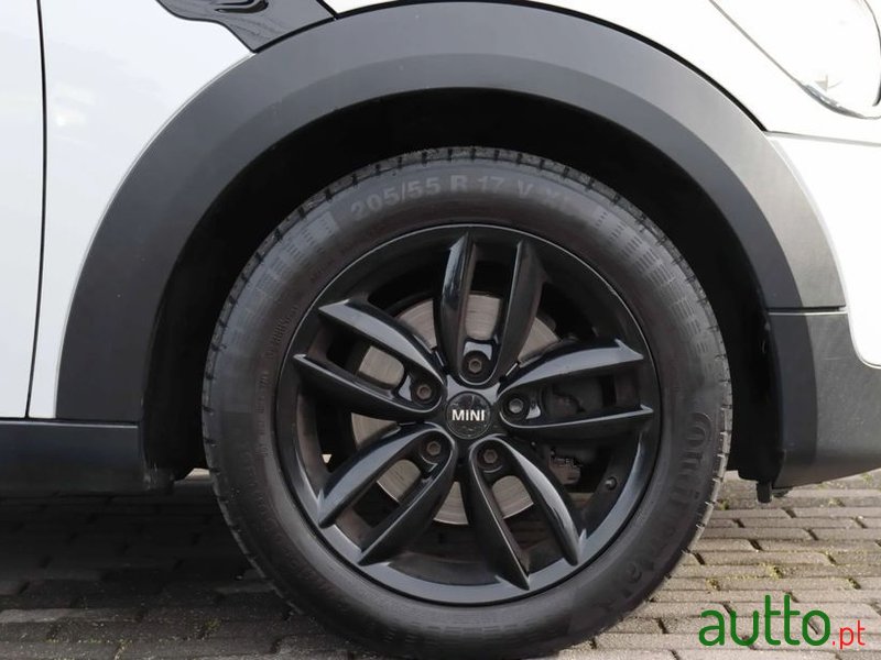 2012' MINI Countryman Cooper D photo #6