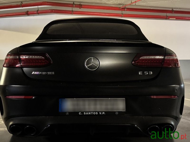 2020' Mercedes-Benz Classe E 4Matic+ photo #3