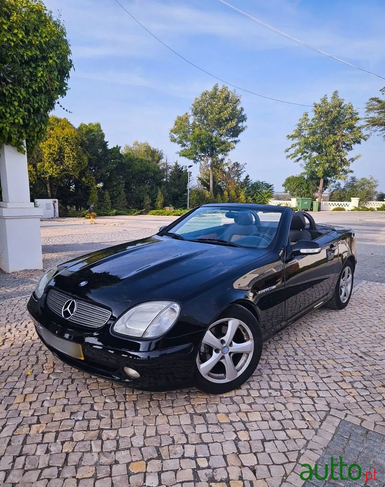 2002' Mercedes-Benz Classe Slk Kompressor photo #2