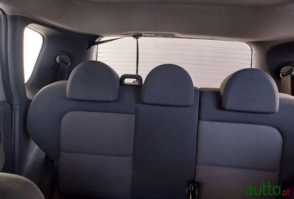 2005' Mitsubishi Colt 1.1 Inform photo #6