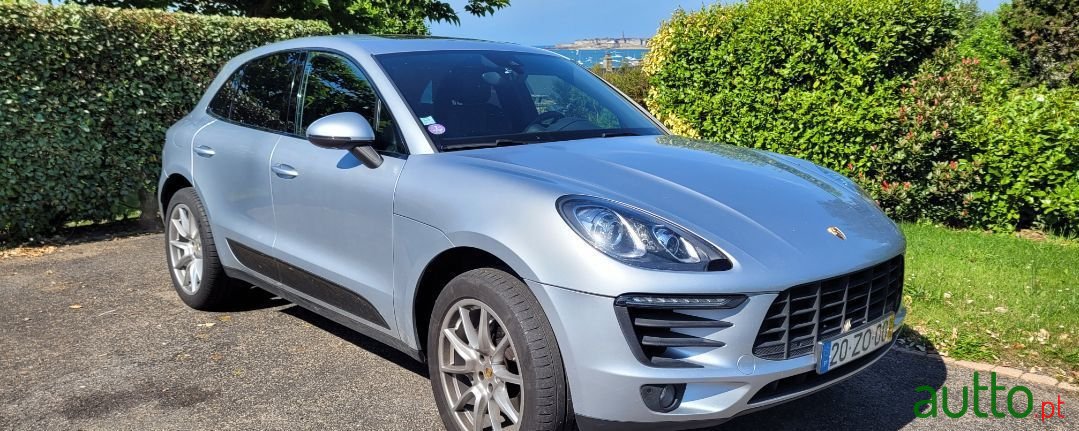 2014' Porsche Macan photo #1