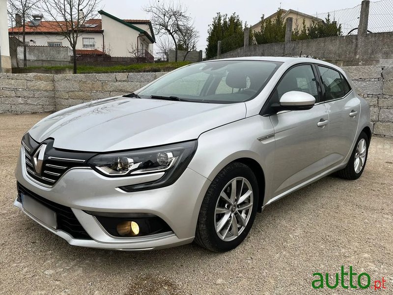 2017' Renault Megane 1.6 Dci Intens photo #1