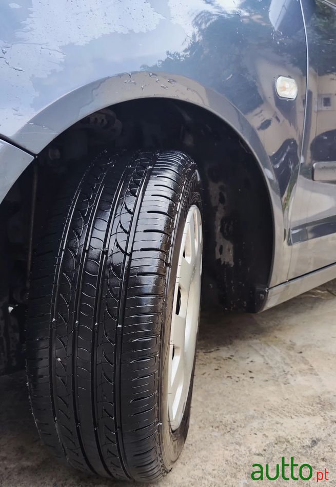 2003' Volkswagen Polo 1.2 Basis photo #6