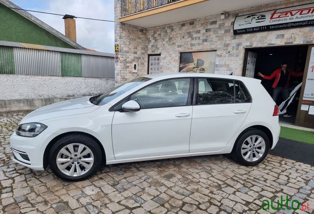 2019' Volkswagen Golf 1.6 Tdi Highline photo #4