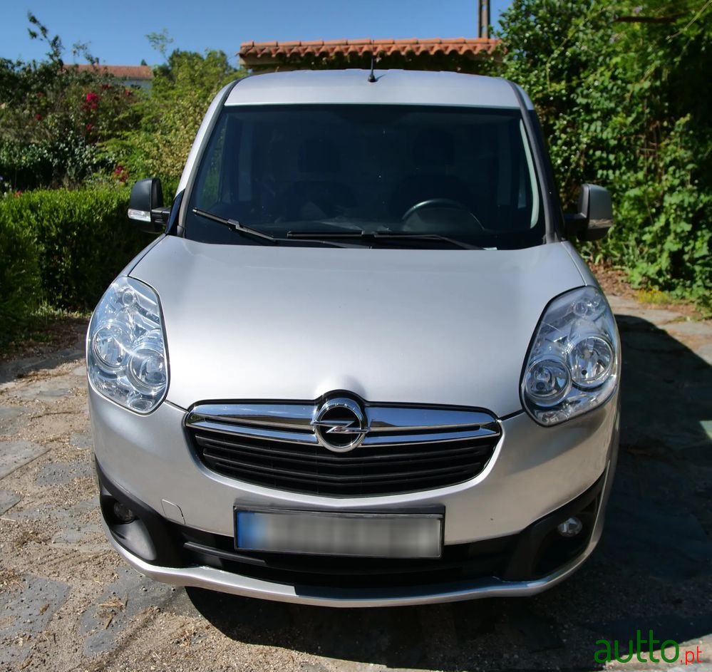 2018' Opel Combo photo #2