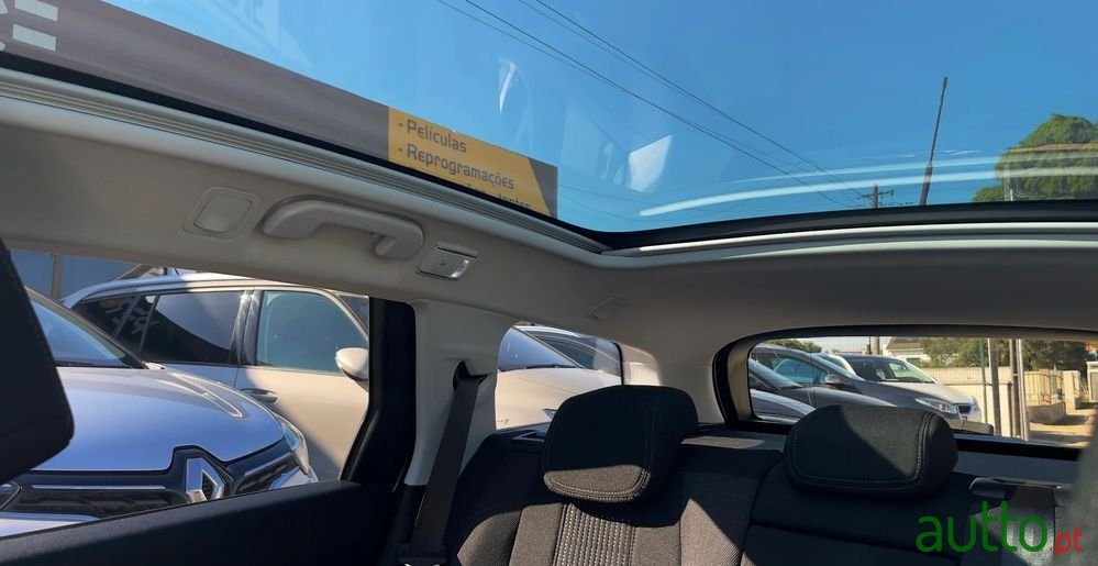 2015' Peugeot 308 Sw photo #4