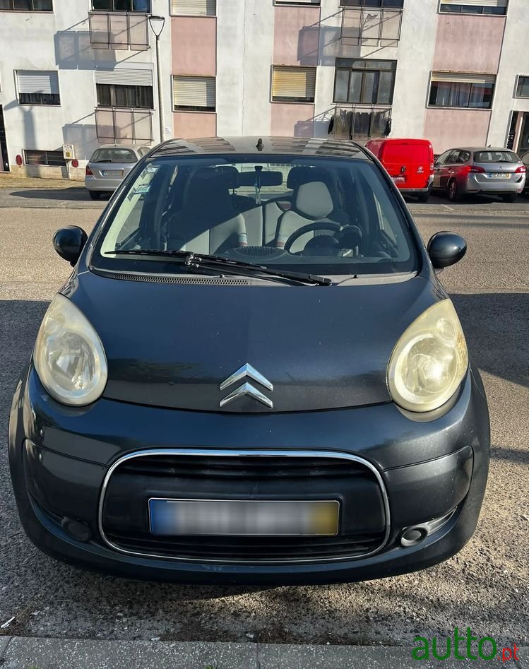 2009' Citroen C1 1.0 Sx photo #5