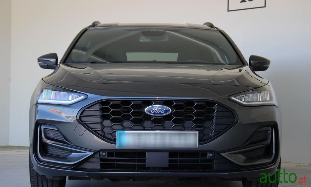 2022' Ford Focus Sw photo #2
