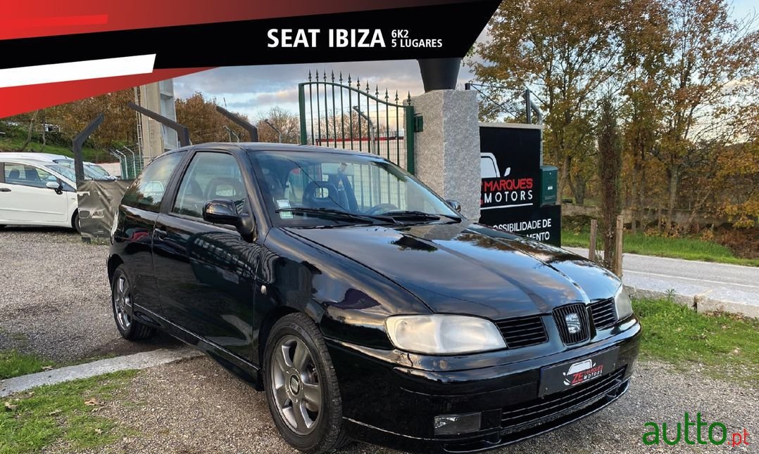 2001' SEAT Ibiza photo #1