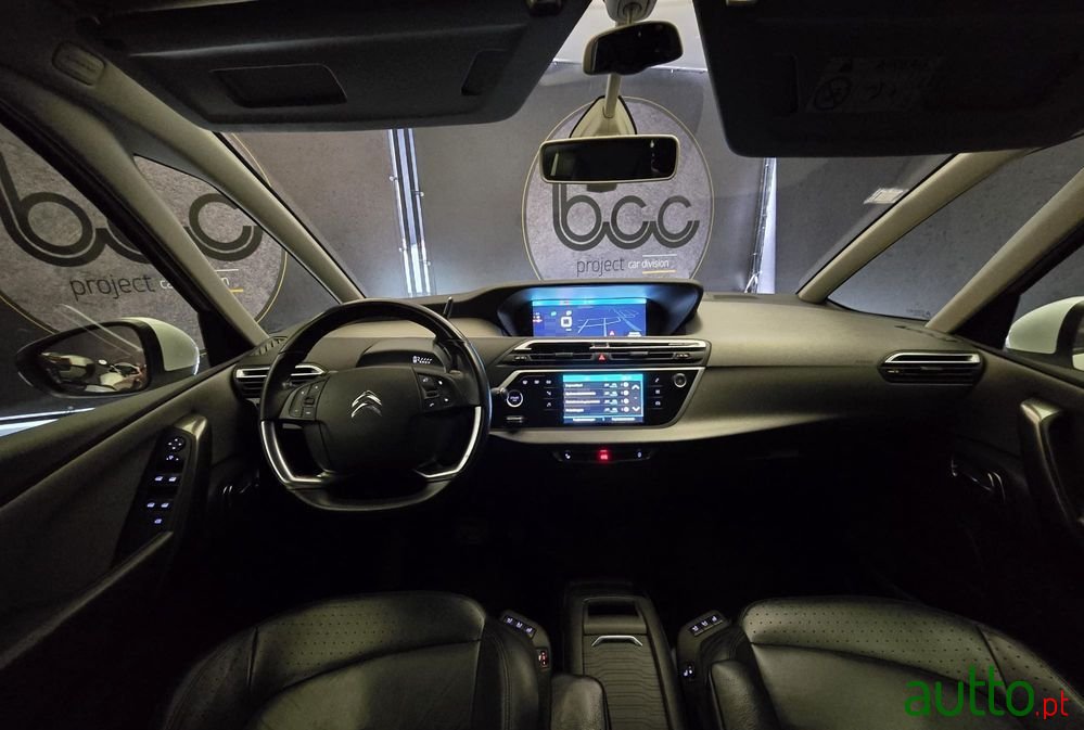 2018' Citroen C4 Grand Picasso photo #4