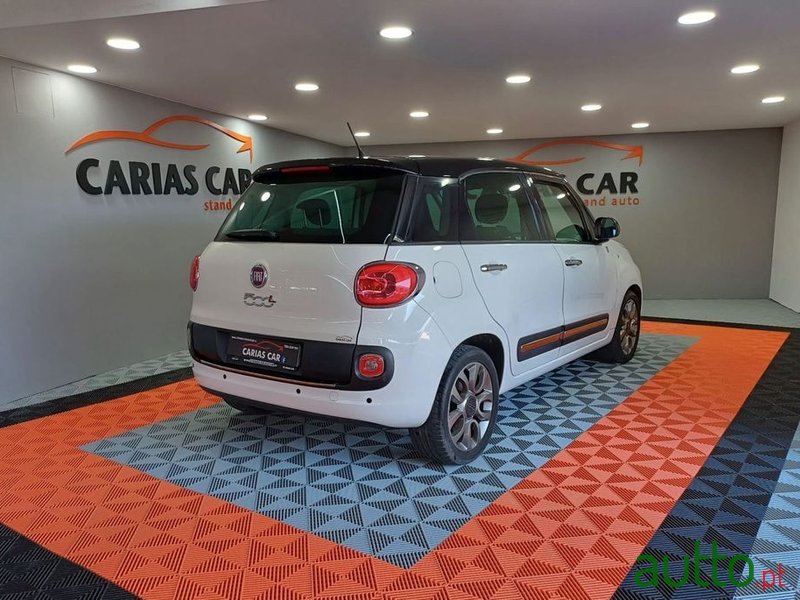 2013' Fiat 500L photo #3