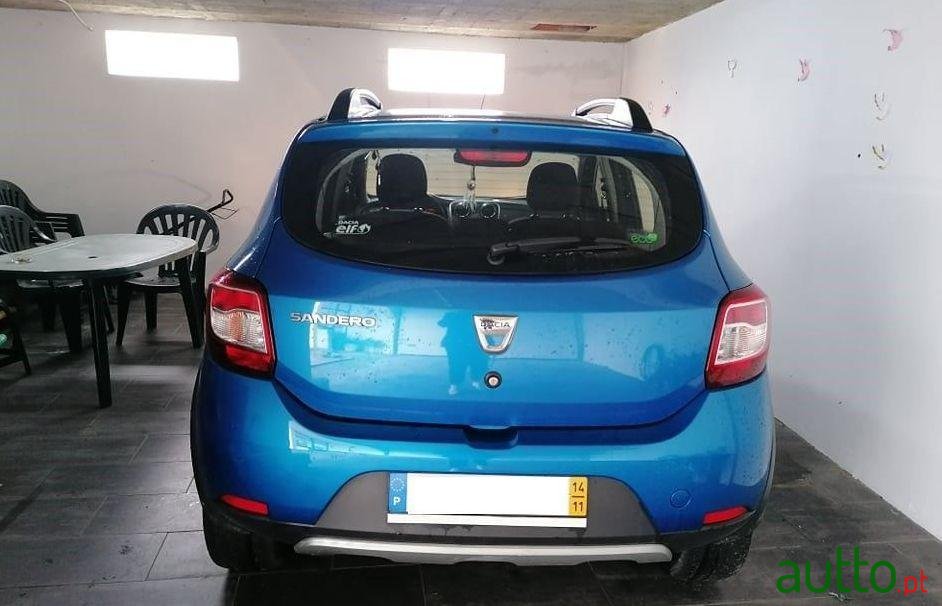 2014' Dacia Sandero Stepway photo #1