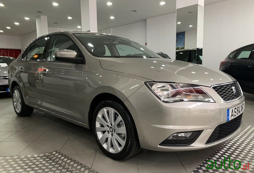 2014' SEAT Toledo photo #3