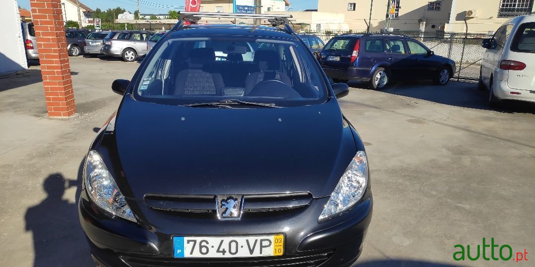 2003' Peugeot 307 Break photo #1