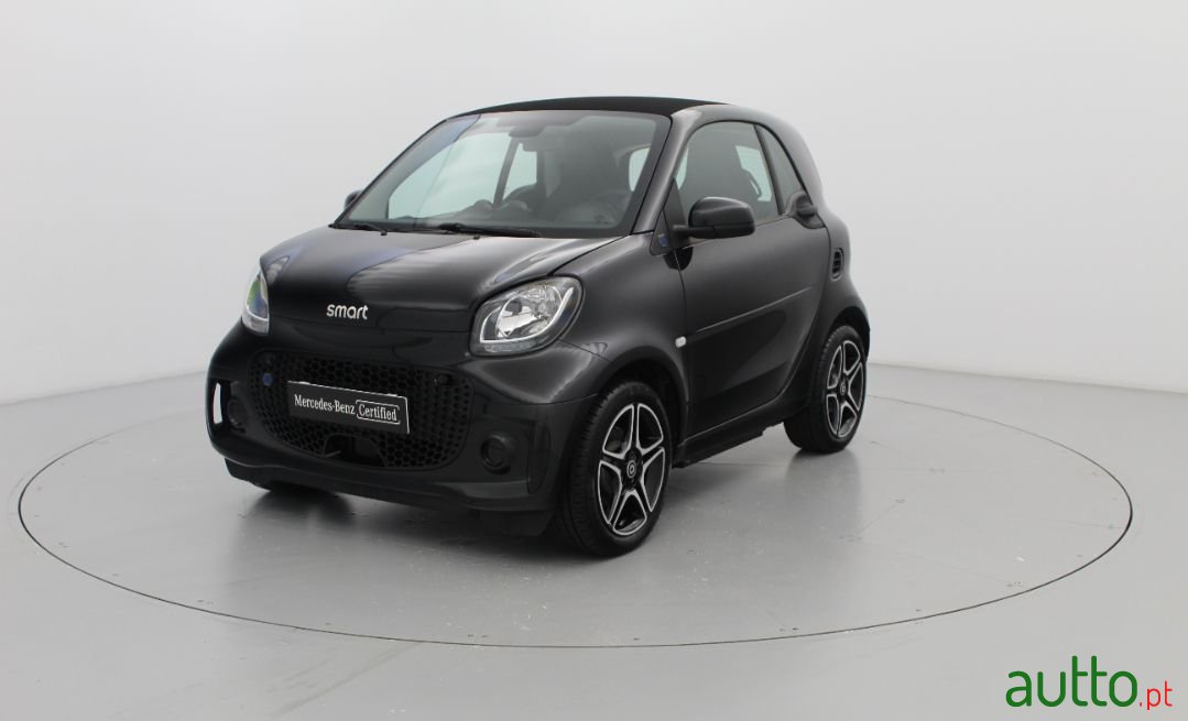 2020' Smart Fortwo photo #1