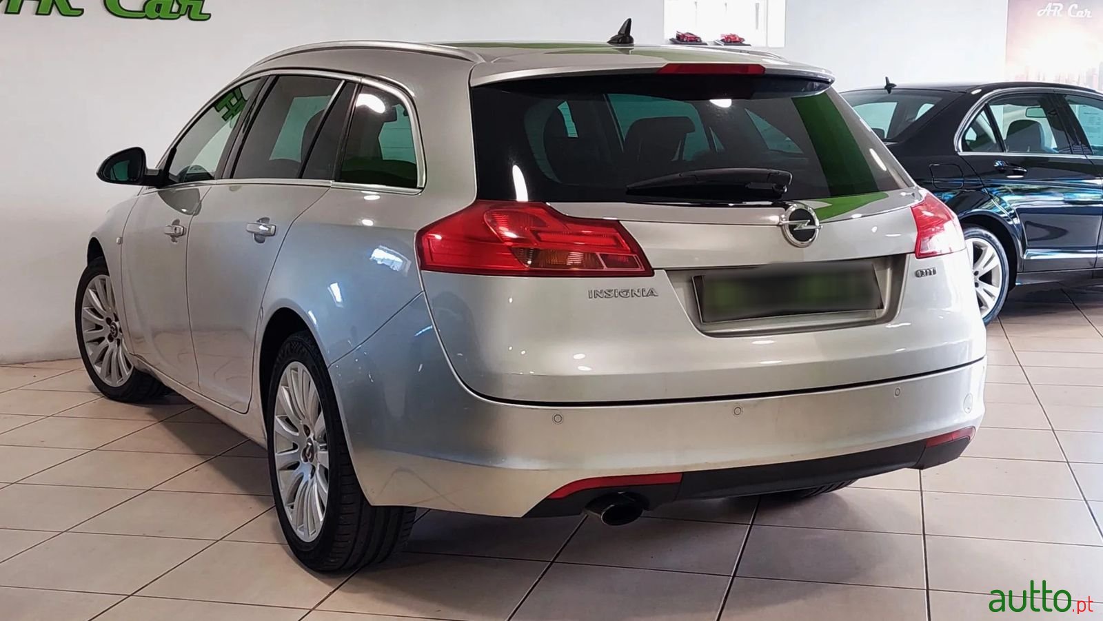 2010' Opel Insignia Sports Tourer photo #6