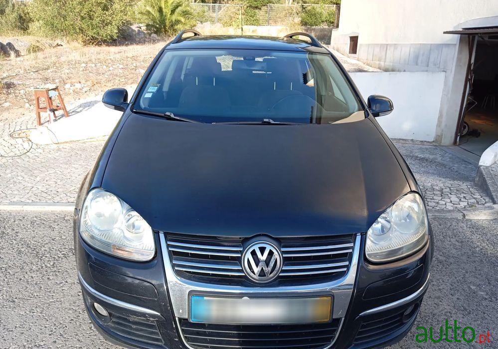 2007' Volkswagen Golf Variant photo #3