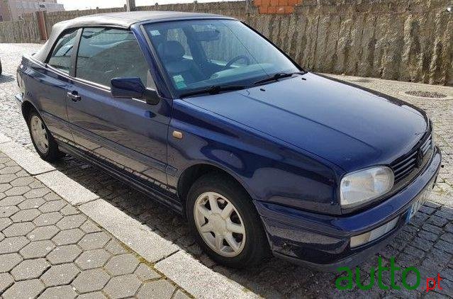 1996' Volkswagen Golf photo #1